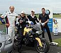 Die TV Moderatorin und Amateur-Golferin Sonja Zietlow, der Golf Professional Ian Poulter (England, rechts im Bild), Rennfahrer Hans-Joachim Stuck (links) sowie der Motorrad Stuntweltmeister Chris Pfeiffer.